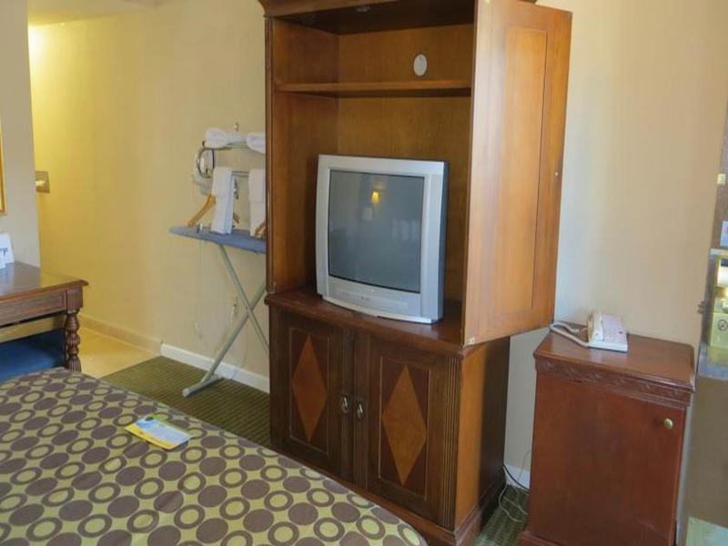 American Inn Stockton Zewnętrze zdjęcie